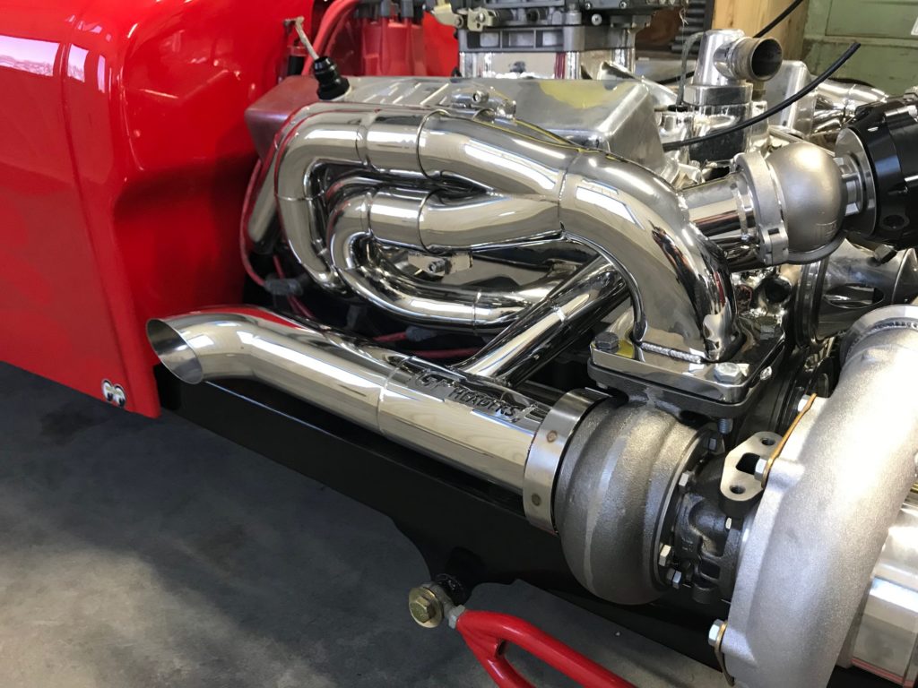27' Twin Turbo TBucket GPHeaders BarnesvilleMN GPHeaders, Inc.